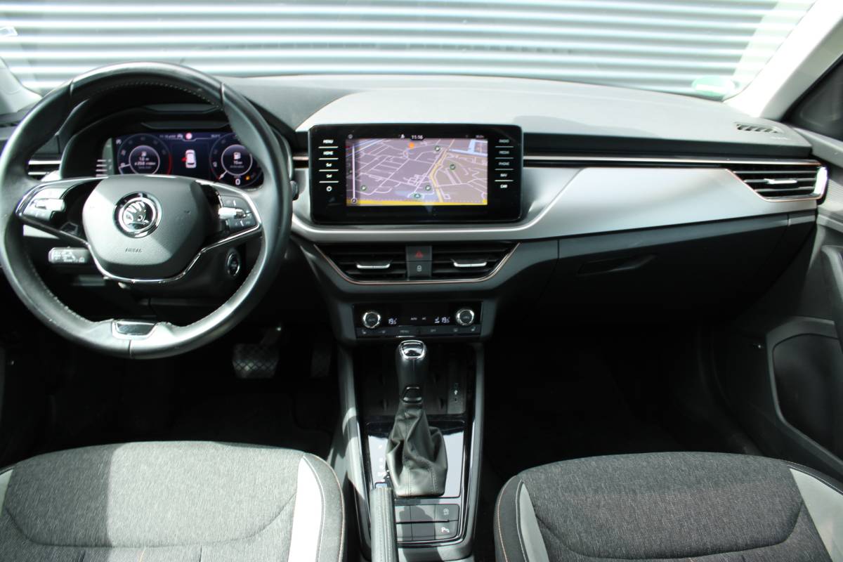 Škoda Kamiq ŠKODA Kamiq 1.0 TSI Business Virtual-Cockpit Camera Led Trekhaak-Zwenkbaar