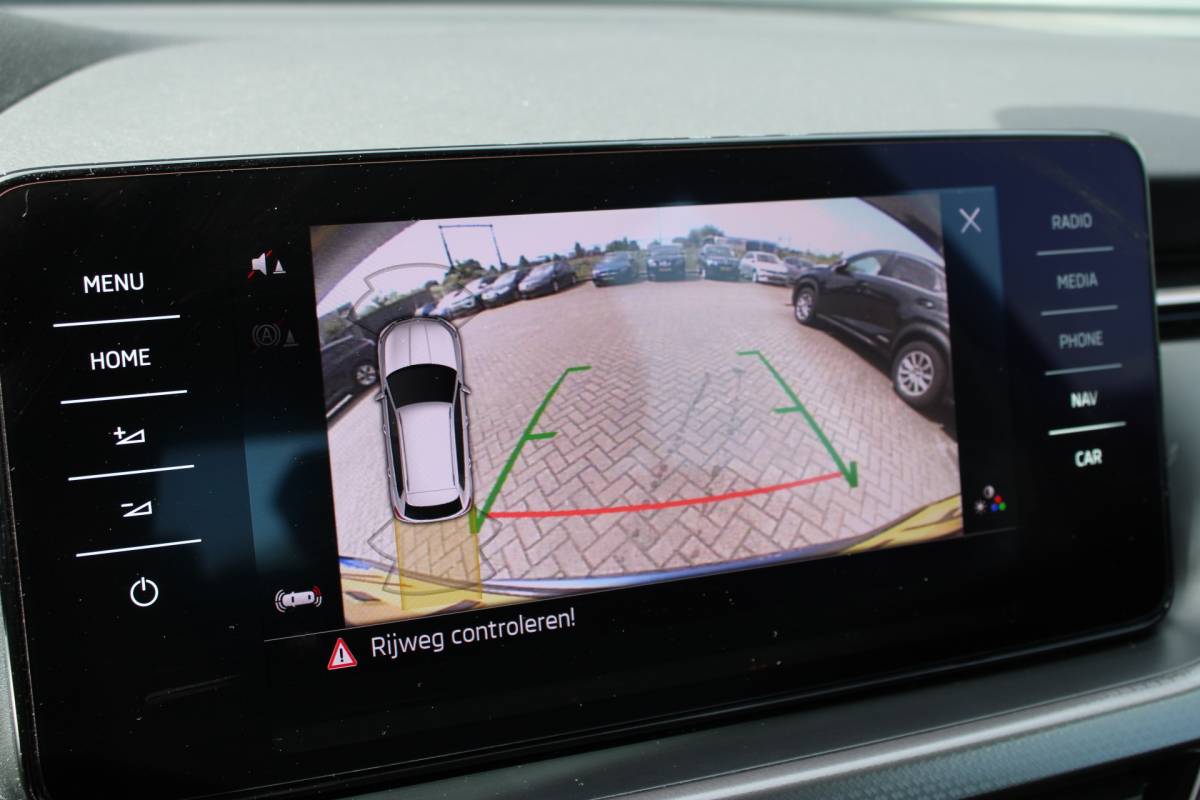 Škoda Kamiq ŠKODA Kamiq 1.0 TSI Business Virtual-Cockpit Camera Led Trekhaak-Zwenkbaar