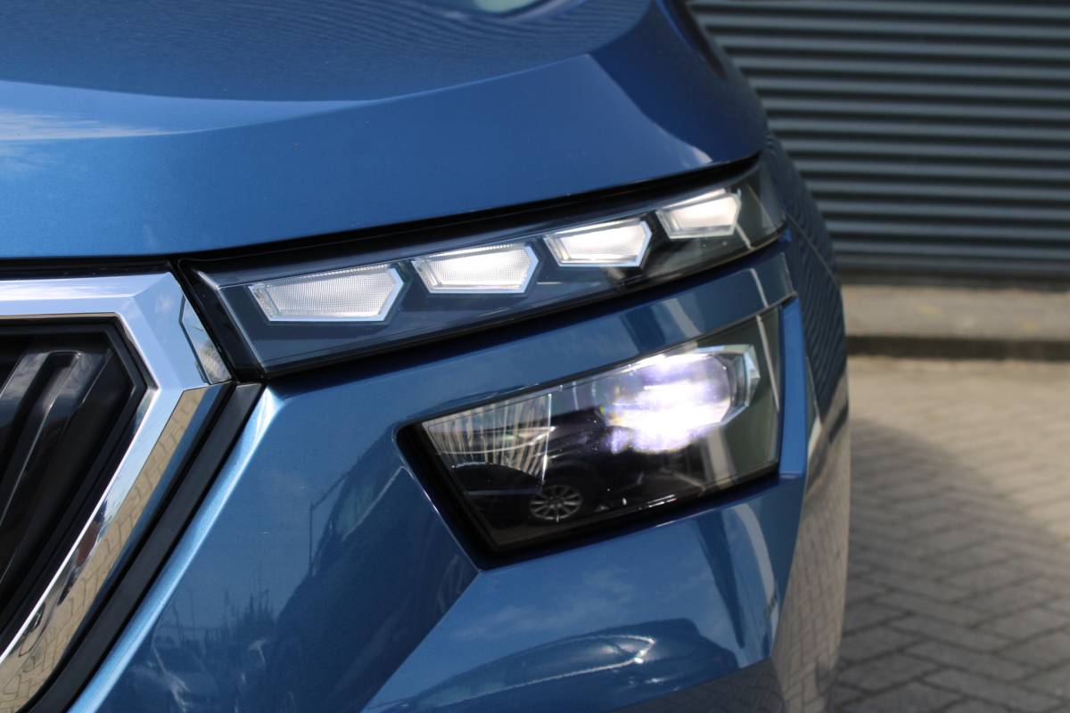 Škoda Kamiq ŠKODA Kamiq 1.0 TSI Business Virtual-Cockpit Camera Led Trekhaak-Zwenkbaar