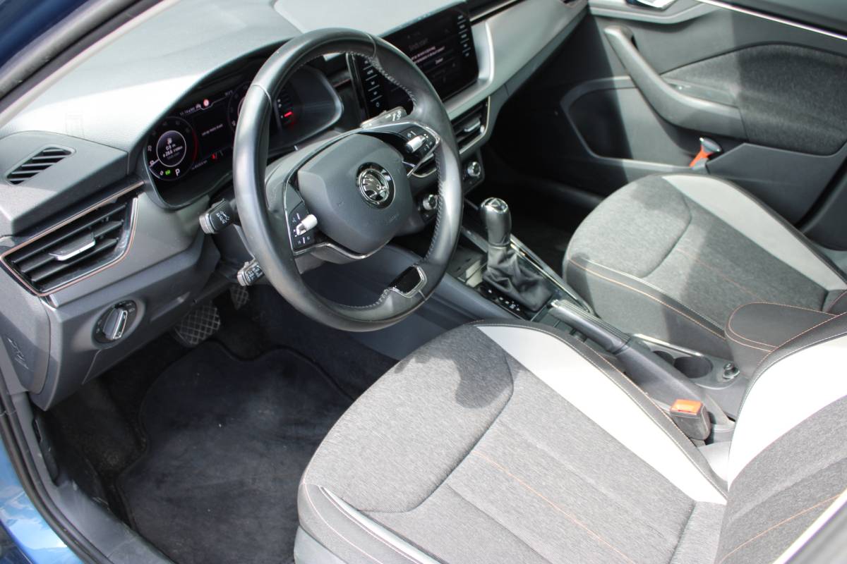 Škoda Kamiq ŠKODA Kamiq 1.0 TSI Business Virtual-Cockpit Camera Led Trekhaak-Zwenkbaar