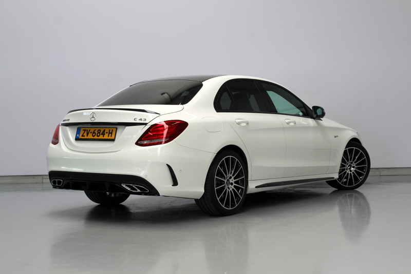 Mercedes-Benz C-Klasse Mercedes-Benz C-klasse AMG 43 4MATIC 468PK | RIJKLAAR | SCHAALSTOELEN | ALCANTARA STUUR | PANORAMADAK | CARPLAY