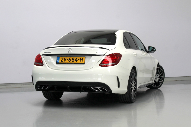 Mercedes-Benz C-Klasse Mercedes-Benz C-klasse AMG 43 4MATIC 468PK | RIJKLAAR | SCHAALSTOELEN | ALCANTARA STUUR | PANORAMADAK | CARPLAY