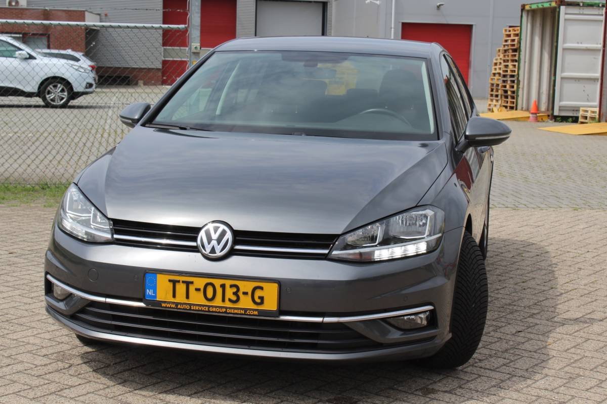 Volkswagen Golf Volkswagen Golf 1.0 TSI Comfortline AUTOMAAT nap ,NETTE 5 DRS APPLE CAR PLAY ANDROID