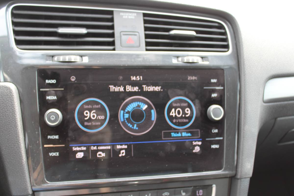 Volkswagen Golf Volkswagen Golf 1.0 TSI Comfortline AUTOMAAT nap ,NETTE 5 DRS APPLE CAR PLAY ANDROID