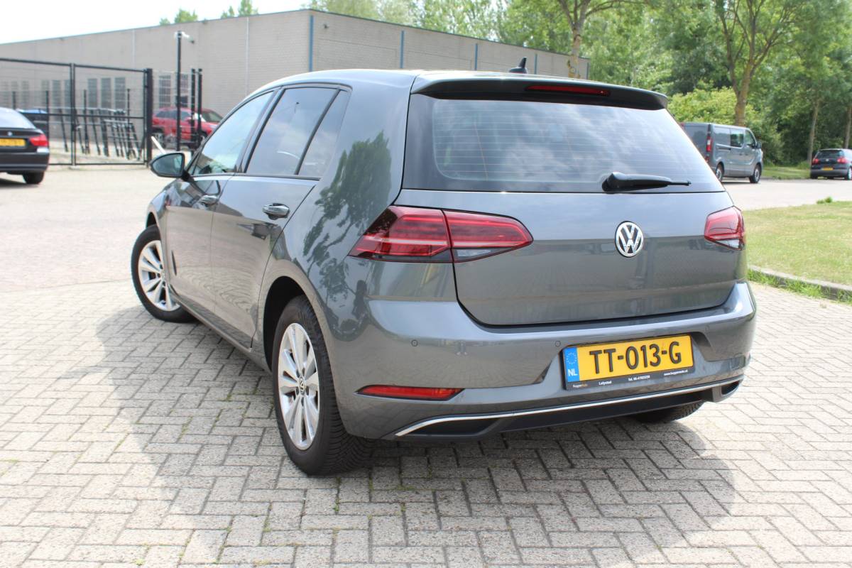 Volkswagen Golf Volkswagen Golf 1.0 TSI Comfortline AUTOMAAT nap ,NETTE 5 DRS APPLE CAR PLAY ANDROID