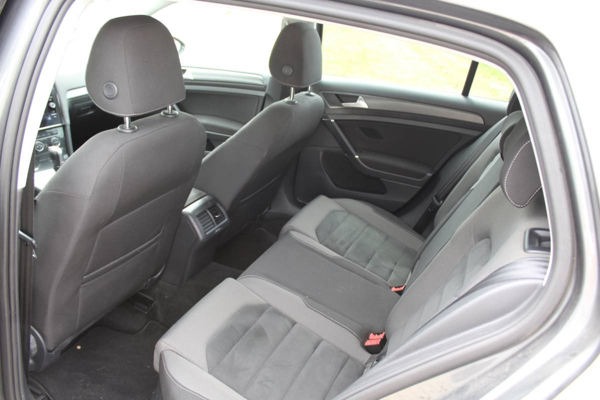 Volkswagen Golf Volkswagen Golf 1.0 TSI Comfortline AUTOMAAT nap ,NETTE 5 DRS APPLE CAR PLAY ANDROID