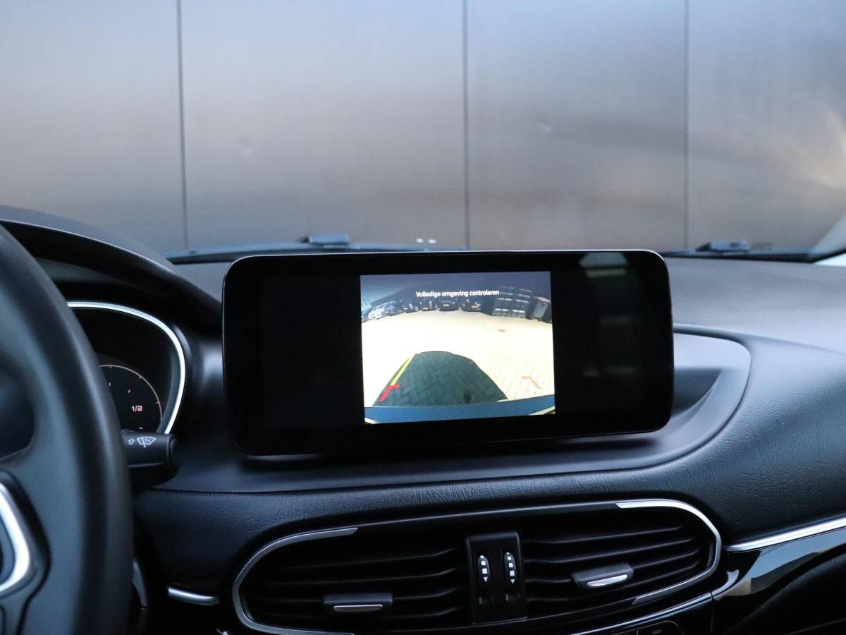 Fiat Tipo Fiat Tipo Stationwagon 1.0 Life | TREKHAAK | CAMERA | CRUISE | APPLE CARPLAY |