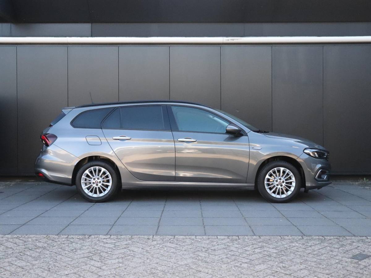Fiat Tipo Fiat Tipo Stationwagon 1.0 Life | TREKHAAK | CAMERA | CRUISE | APPLE CARPLAY |