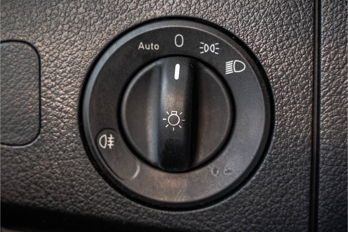 Mercedes-Benz Sprinter Mercedes-Benz Sprinter 519 CDI 3.0 V6 | 190 PK | Euro 6 | Automaat | LED | Cruise | Airco | 3-Zits