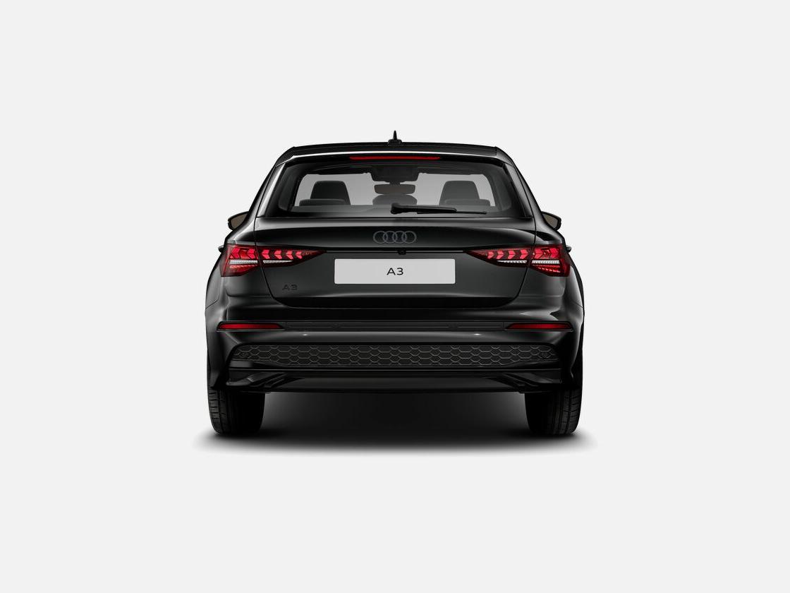 Audi A3 Audi A3 Sportback 40 TFSI e Advanced edition 204 PK · Optiekpakket zwart plus · Assistent rijden en parkeren plus · Lichtpakket plus ambient light