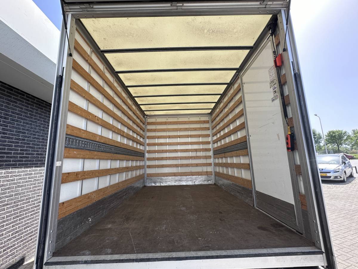Volkswagen Crafter Volkswagen Crafter 35 2.0 TDI L3 Comfortline