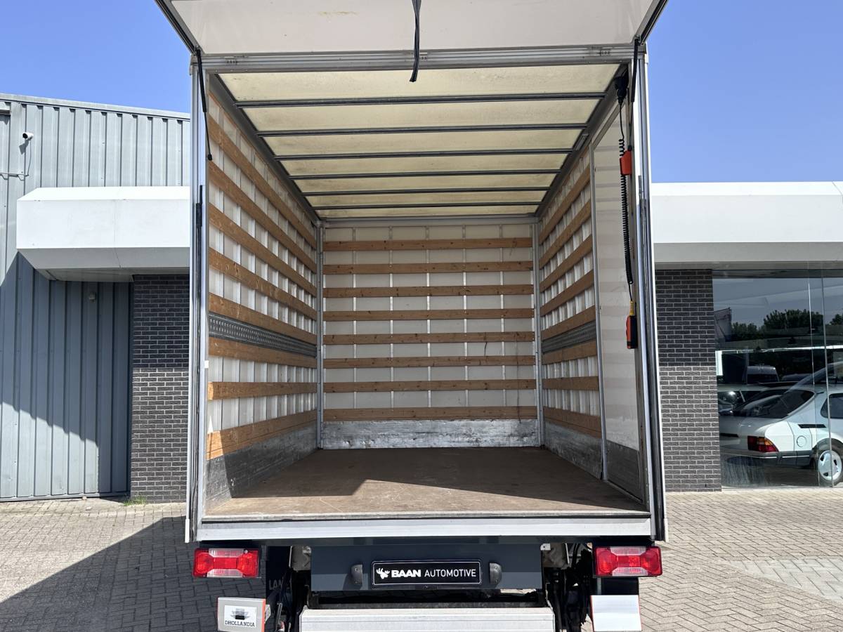 Volkswagen Crafter Volkswagen Crafter 35 2.0 TDI L3 Comfortline