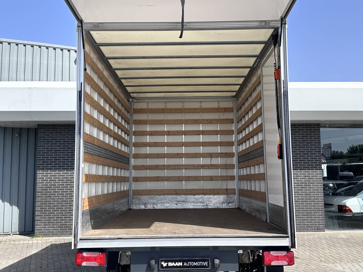 Volkswagen Crafter Volkswagen Crafter 35 2.0 TDI L3 Comfortline