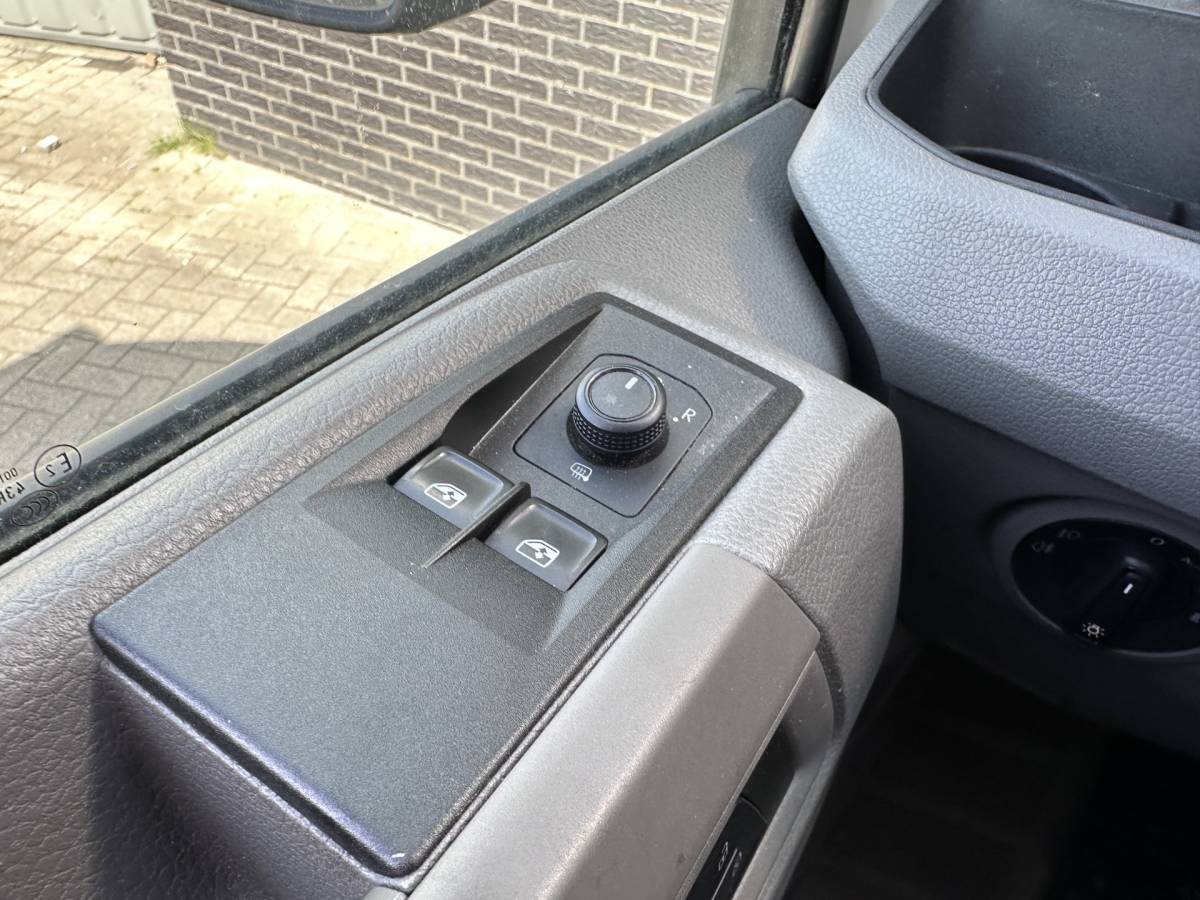 Volkswagen Crafter Volkswagen Crafter 35 2.0 TDI L3 Comfortline