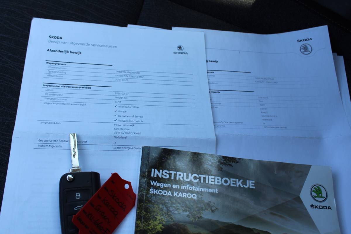 Škoda Karoq Skoda Karoq 1.0 TSI Style NETTE VOLLE AUTO nap AFNEEMBARE TREKHAAK CAMERA