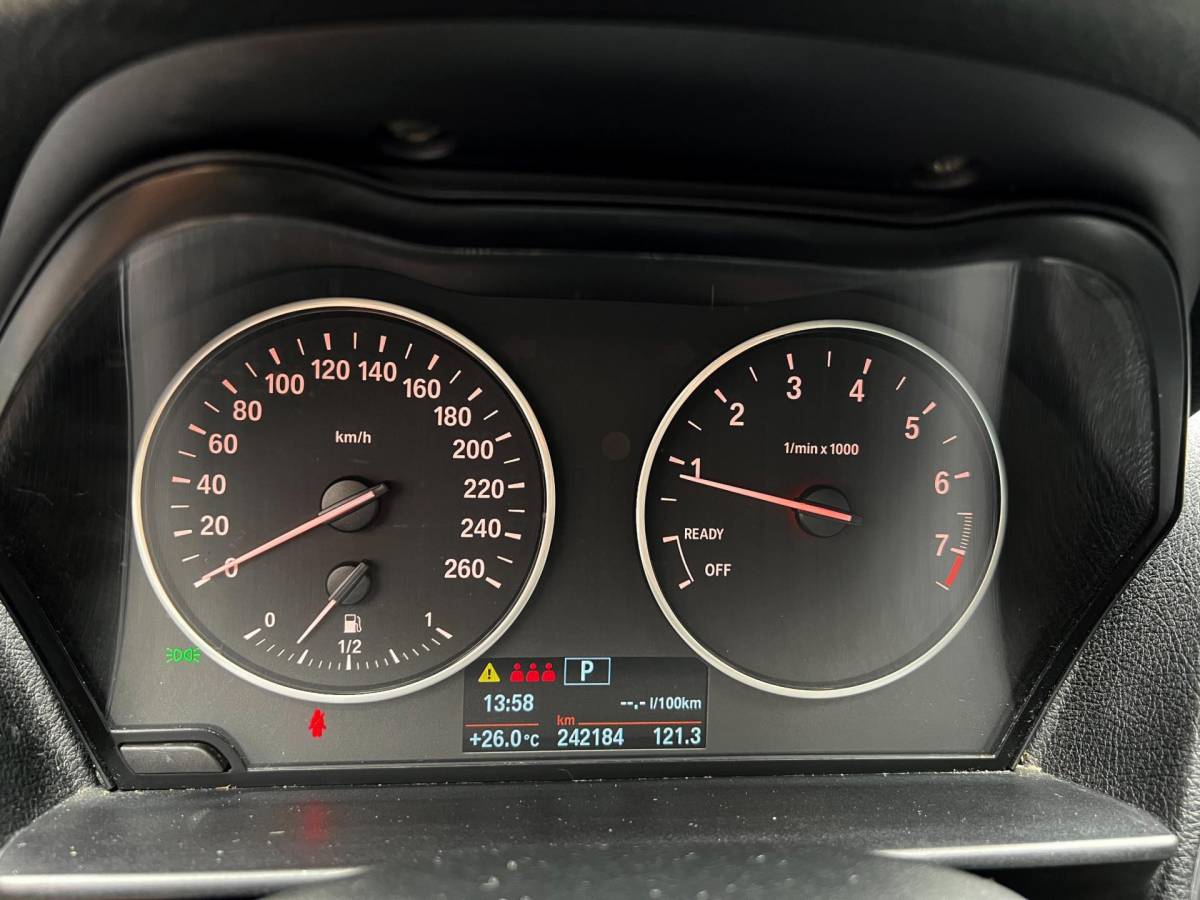 BMW 1 Serie BMW 1-serie 118i Upgrade Edition Leder_Led_Xenon_Navi_Cruise