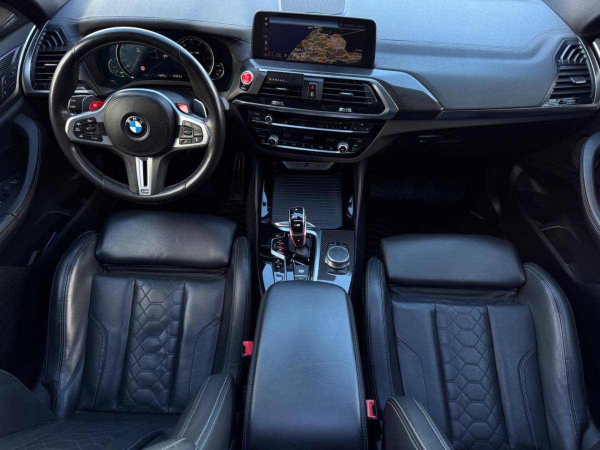 BMW X4 BMW X4 M 480pk / Carbon / Pano / CarPlay