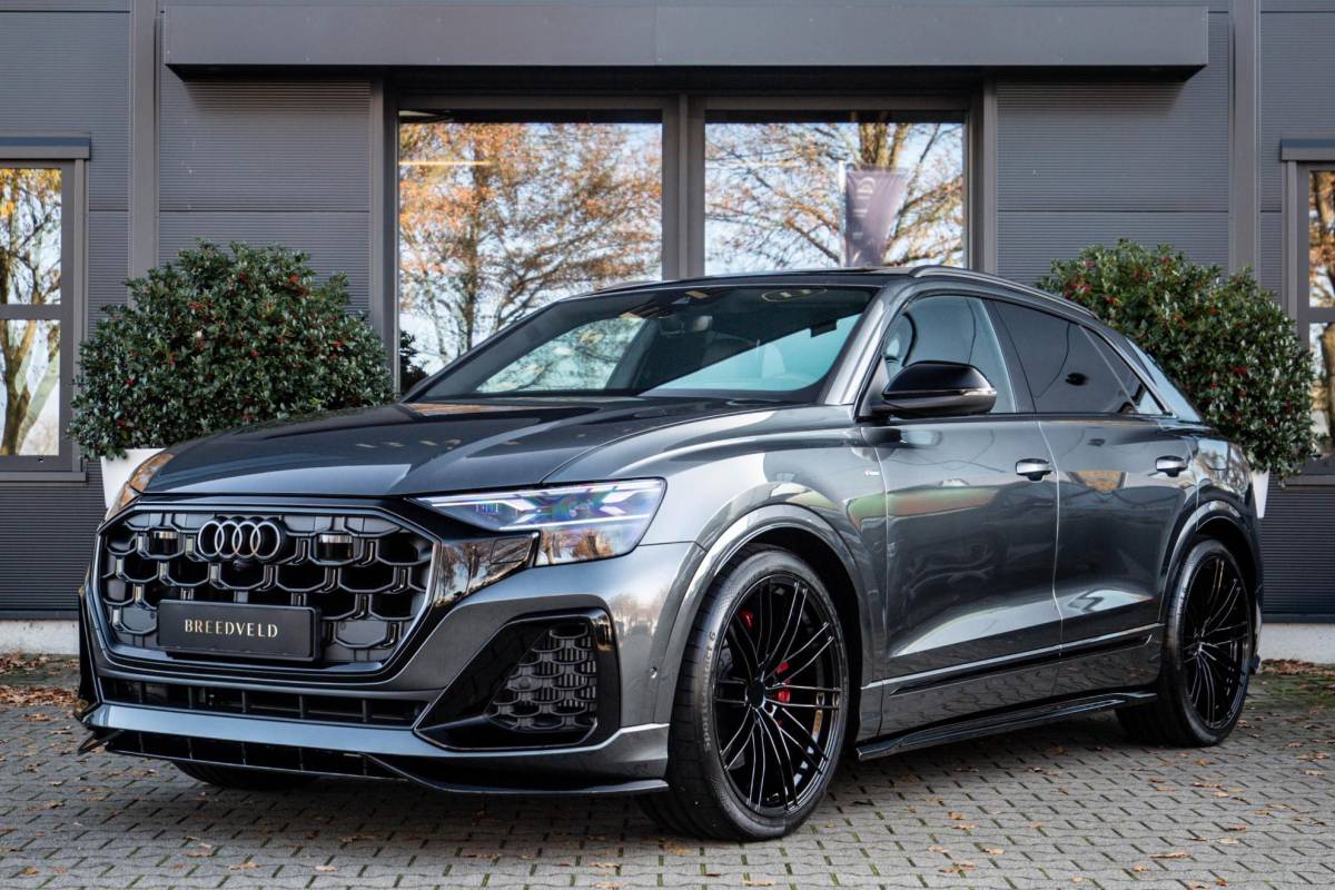 Audi Q8 Audi Q8 60 TFSI e Competition 490pk, Carbon, Full-options 2025