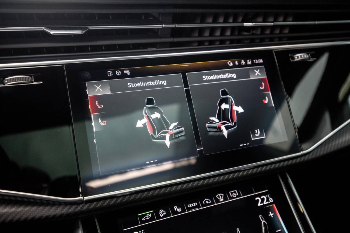 Audi Q8 Audi Q8 60 TFSI e Competition 490pk, Carbon, Full-options 2025