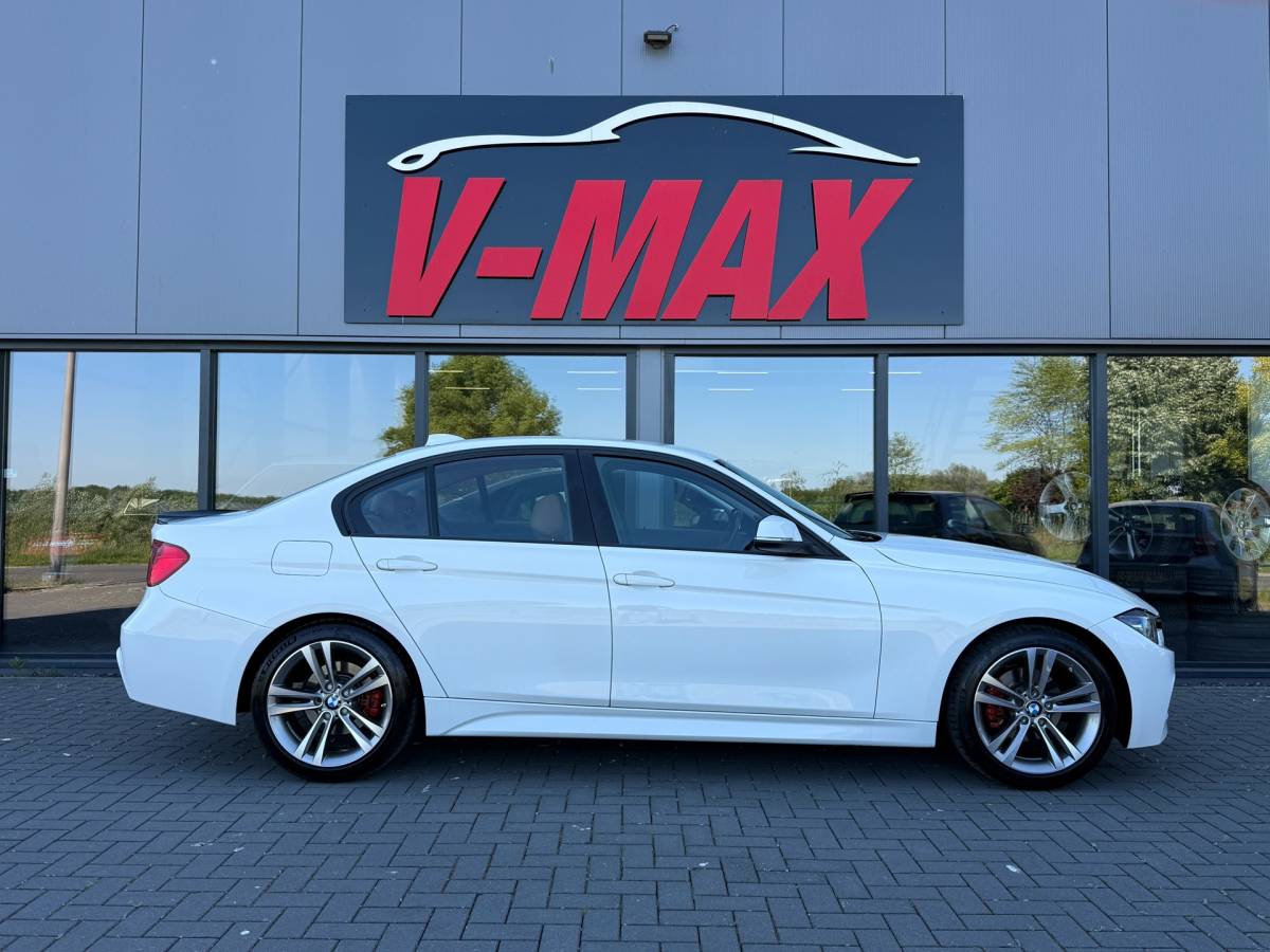 BMW 3 Serie BMW 320i Sedan 184PK AUT M Sport NAP Xenon Leder Navi Cruise