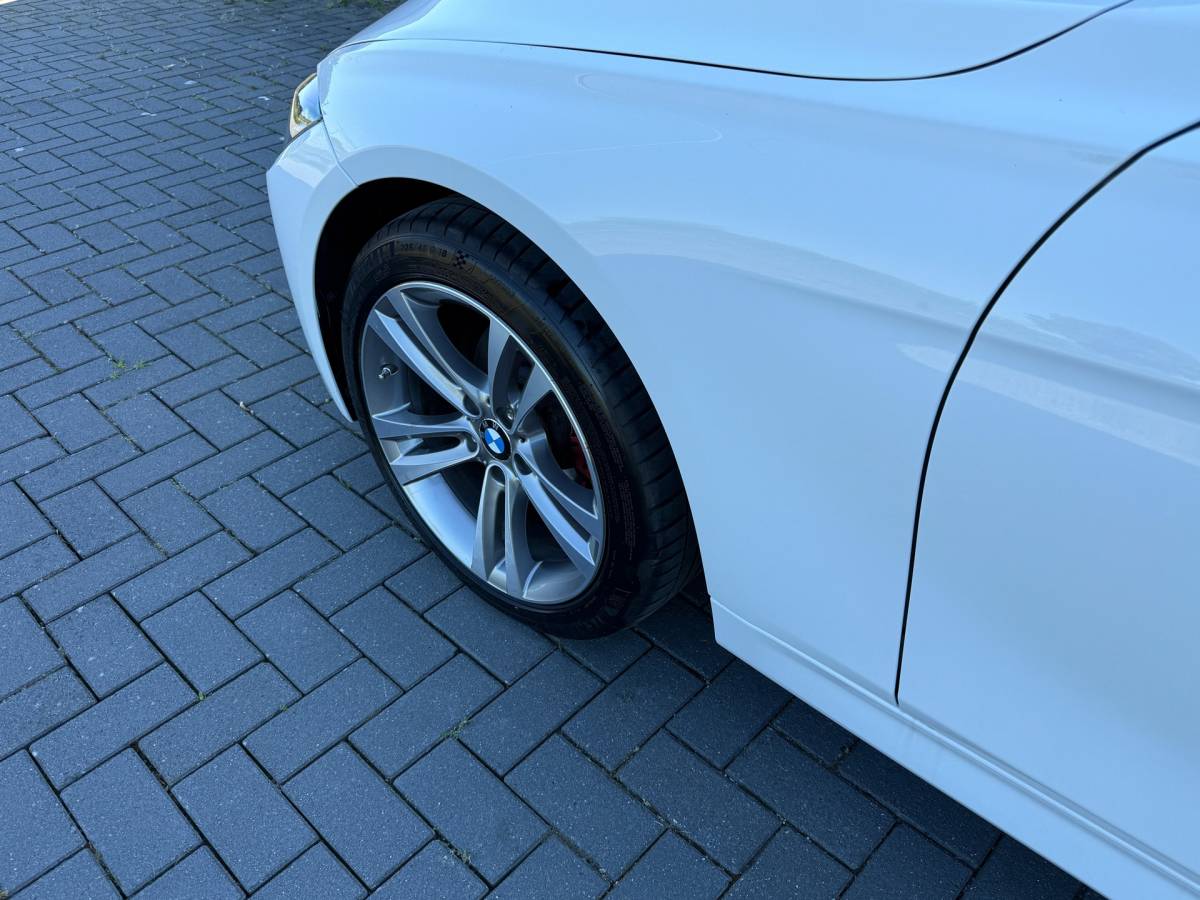 BMW 3 Serie BMW 320i Sedan 184PK AUT M Sport NAP Xenon Leder Navi Cruise