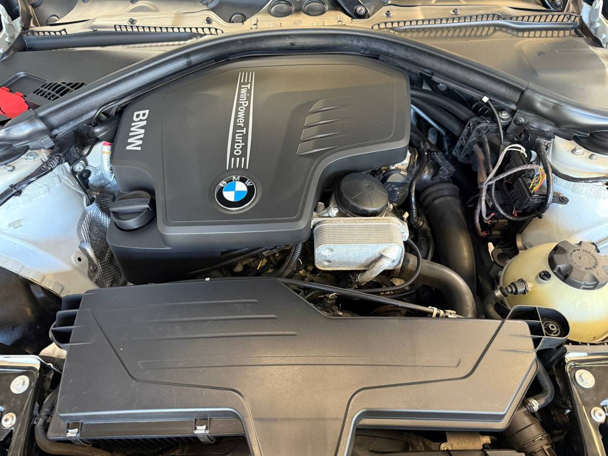 BMW 3 Serie BMW 320i Sedan 184PK AUT M Sport NAP Xenon Leder Navi Cruise