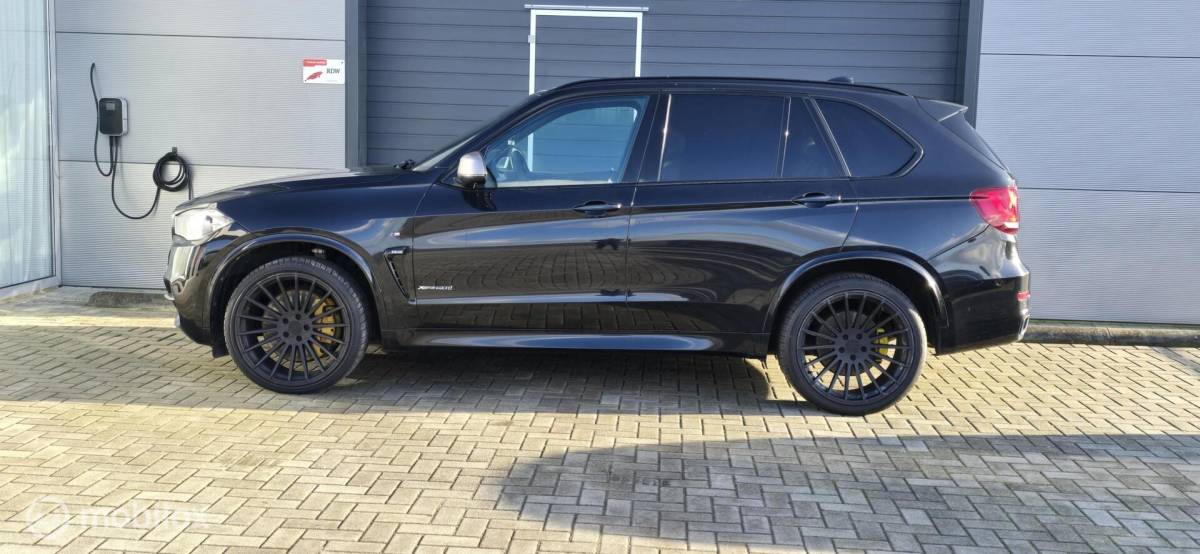 BMW X5 BMW X5 M50d