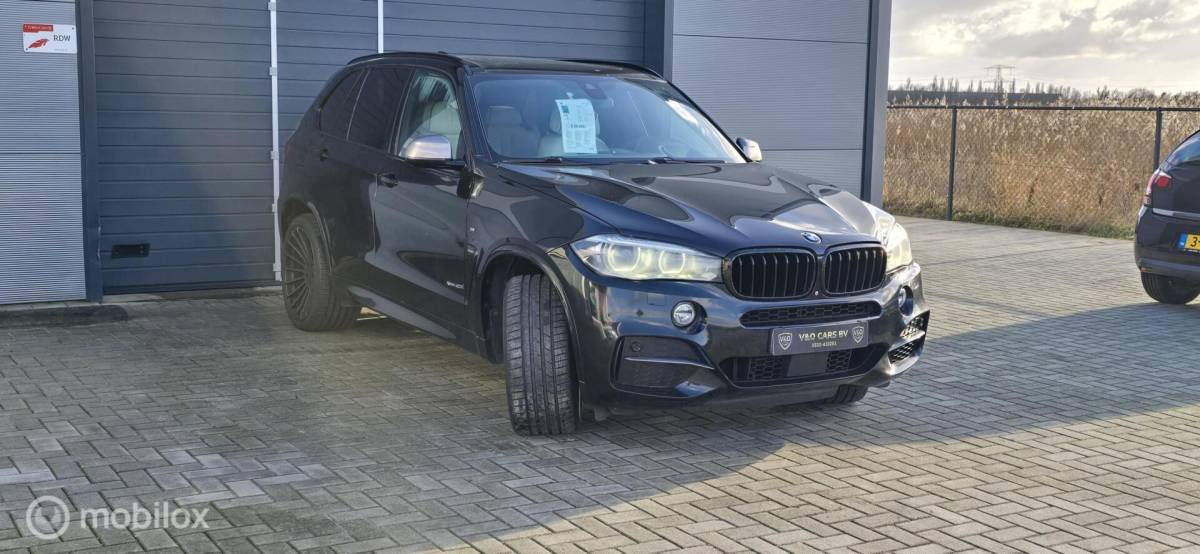 BMW X5 BMW X5 M50d