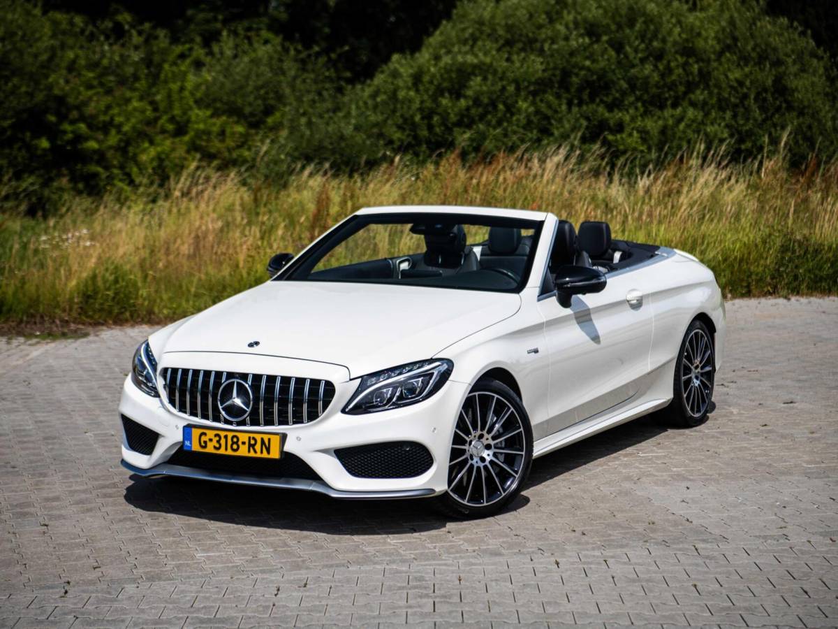 Mercedes-Benz C-Klasse Mercedes C-klasse Cabrio C43 AMG 367PK Speedshift 4MATIC Burmester Stoelkoeling Airscarf Sportuitlaat Memory