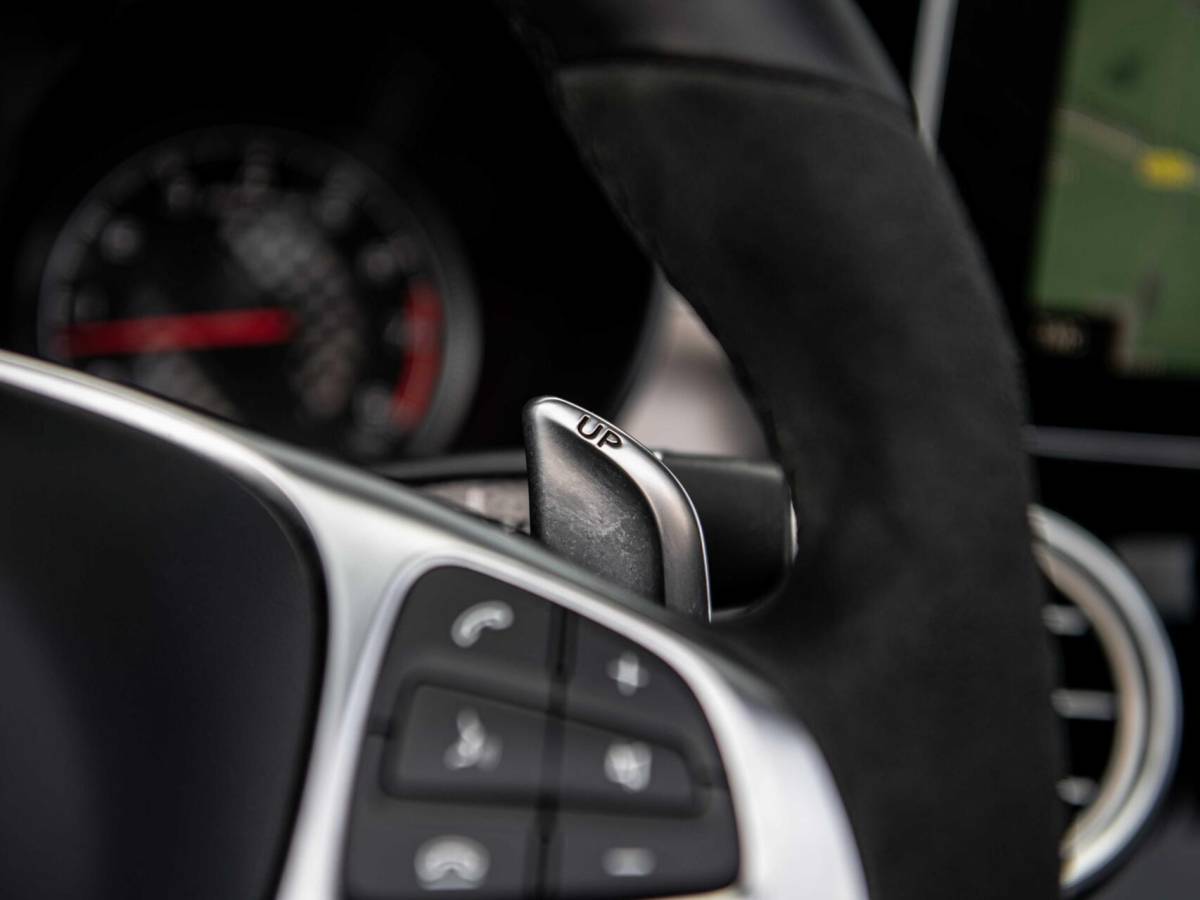 Mercedes-Benz C-Klasse Mercedes C-klasse Cabrio C43 AMG 367PK Speedshift 4MATIC Burmester Stoelkoeling Airscarf Sportuitlaat Memory