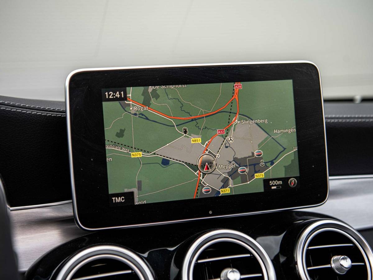 Mercedes-Benz C-Klasse Mercedes C-klasse Cabrio C43 AMG 367PK Speedshift 4MATIC Burmester Stoelkoeling Airscarf Sportuitlaat Memory