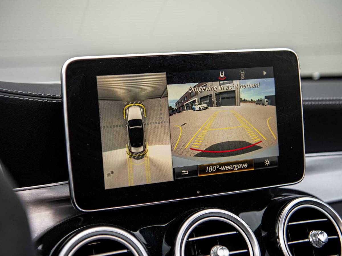Mercedes-Benz C-Klasse Mercedes C-klasse Cabrio C43 AMG 367PK Speedshift 4MATIC Burmester Stoelkoeling Airscarf Sportuitlaat Memory