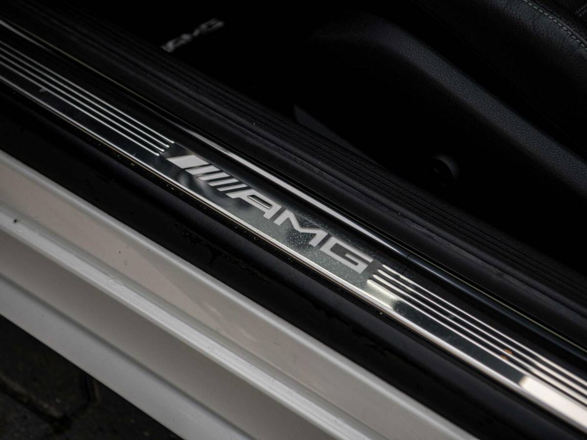 Mercedes-Benz C-Klasse Mercedes C-klasse Cabrio C43 AMG 367PK Speedshift 4MATIC Burmester Stoelkoeling Airscarf Sportuitlaat Memory