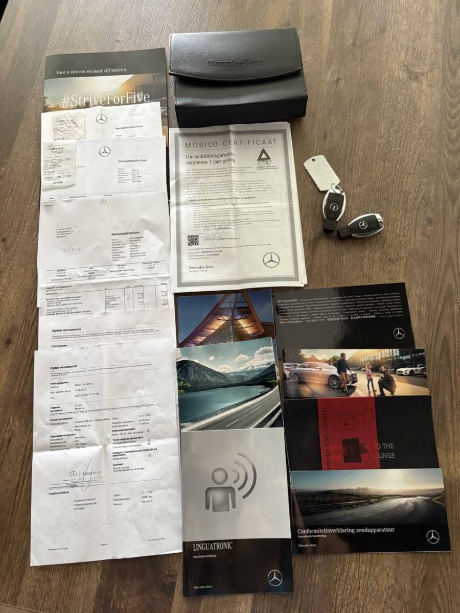 Mercedes-Benz C-Klasse Mercedes C-klasse Cabrio C43 AMG 367PK Speedshift 4MATIC Burmester Stoelkoeling Airscarf Sportuitlaat Memory
