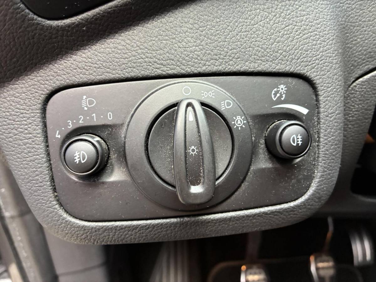 Ford Kuga Ford Kuga 1.5 EcoBoost 150 PK ST-Line X | HALF-LEDER | NAVI | WINTER PAKKET | 100000 KM!!!