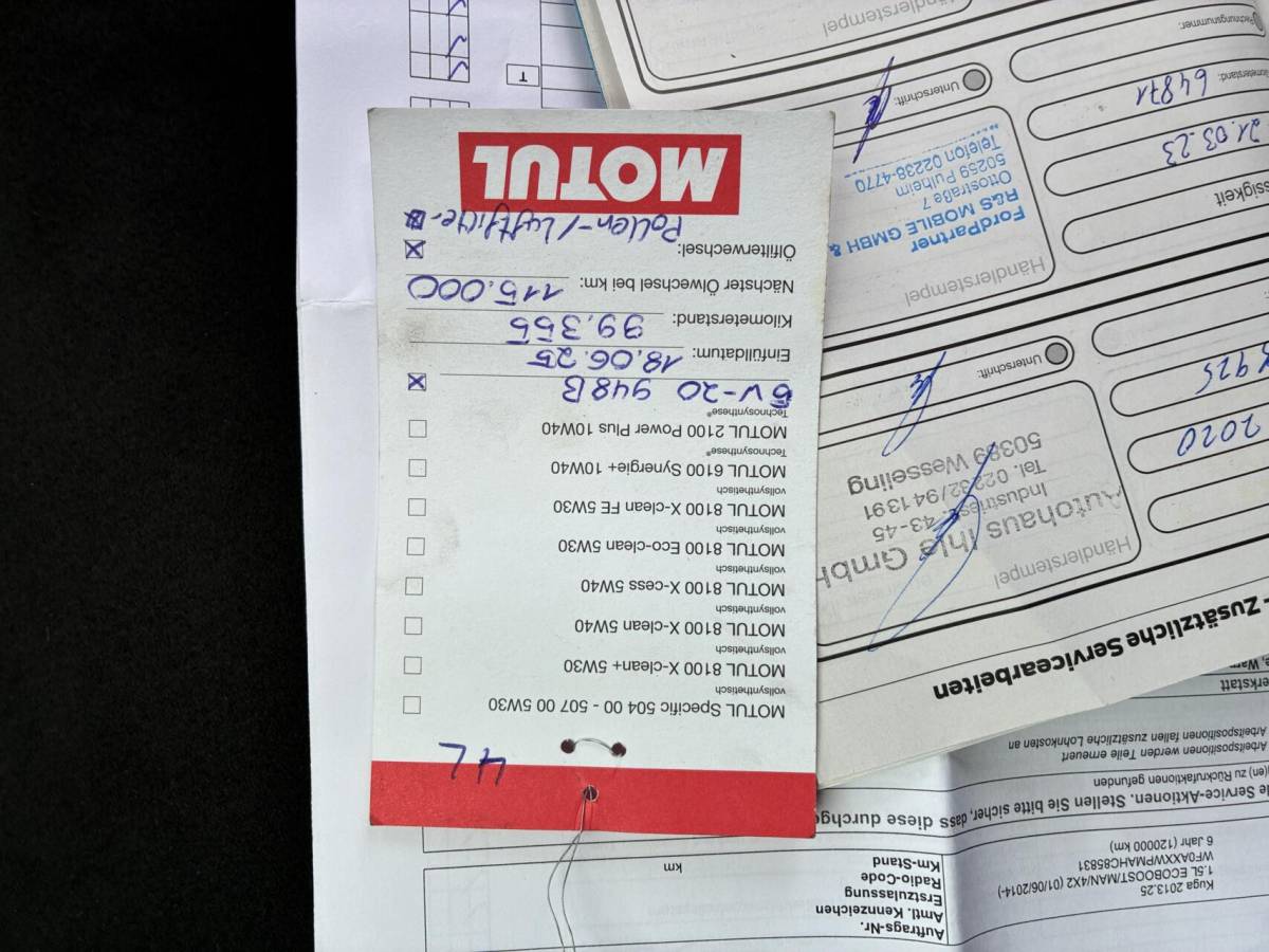 Ford Kuga Ford Kuga 1.5 EcoBoost 150 PK ST-Line X | HALF-LEDER | NAVI | WINTER PAKKET | 100000 KM!!!
