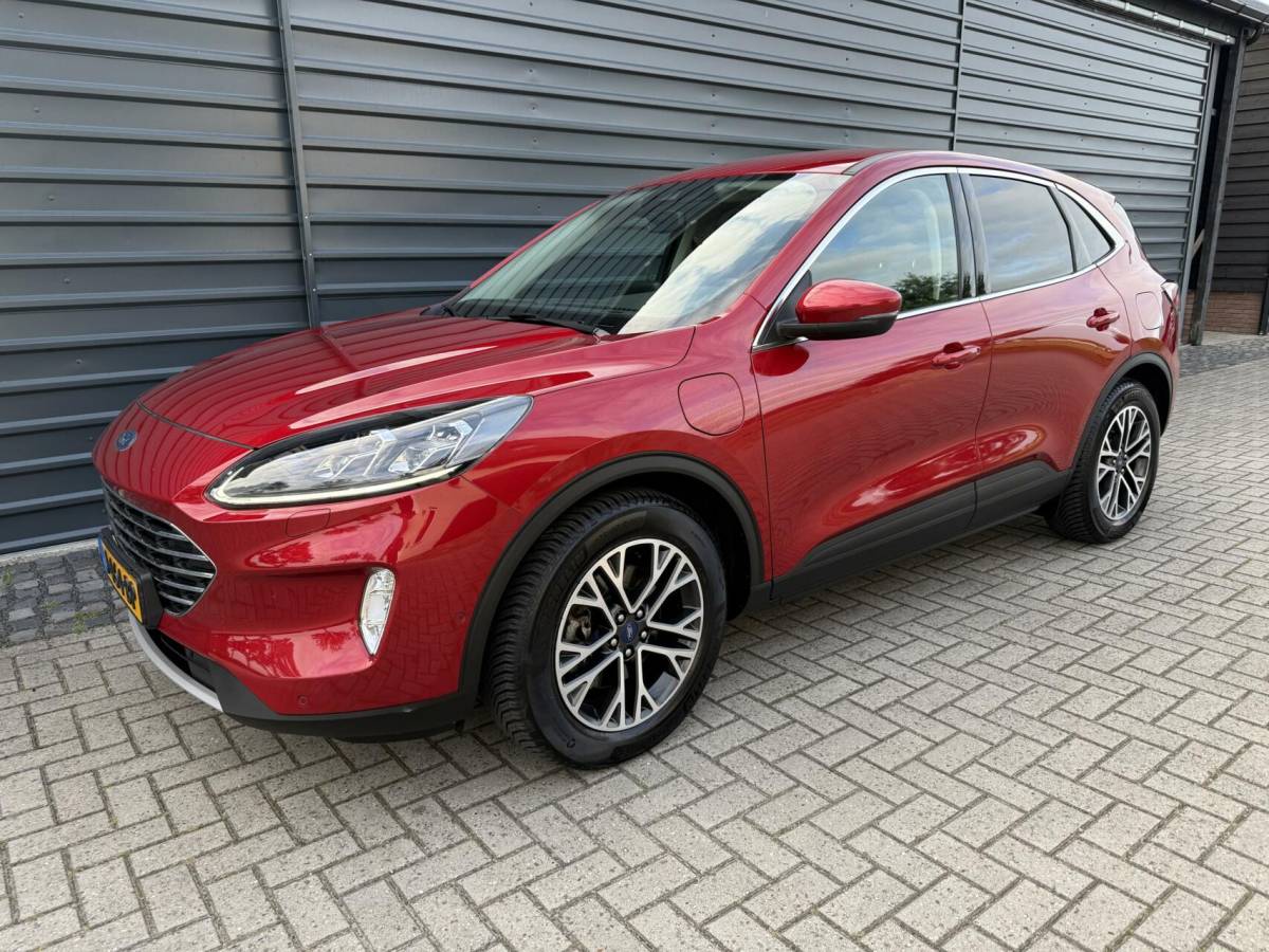 Ford Kuga Ford Kuga 2.5 PHEV Titanium X Camera led Lampen V+A B&O Speakers