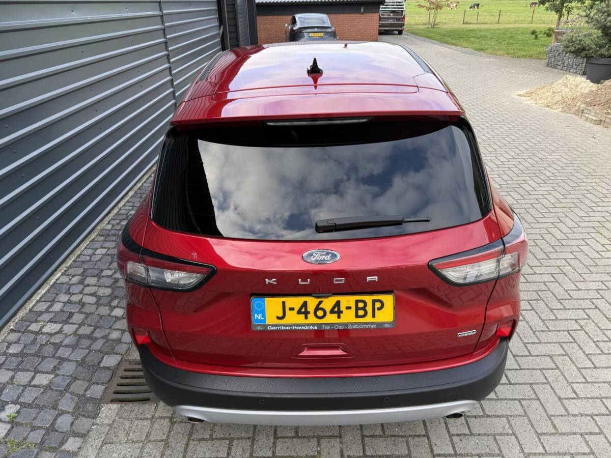 Ford Kuga Ford Kuga 2.5 PHEV Titanium X Camera led Lampen V+A B&O Speakers