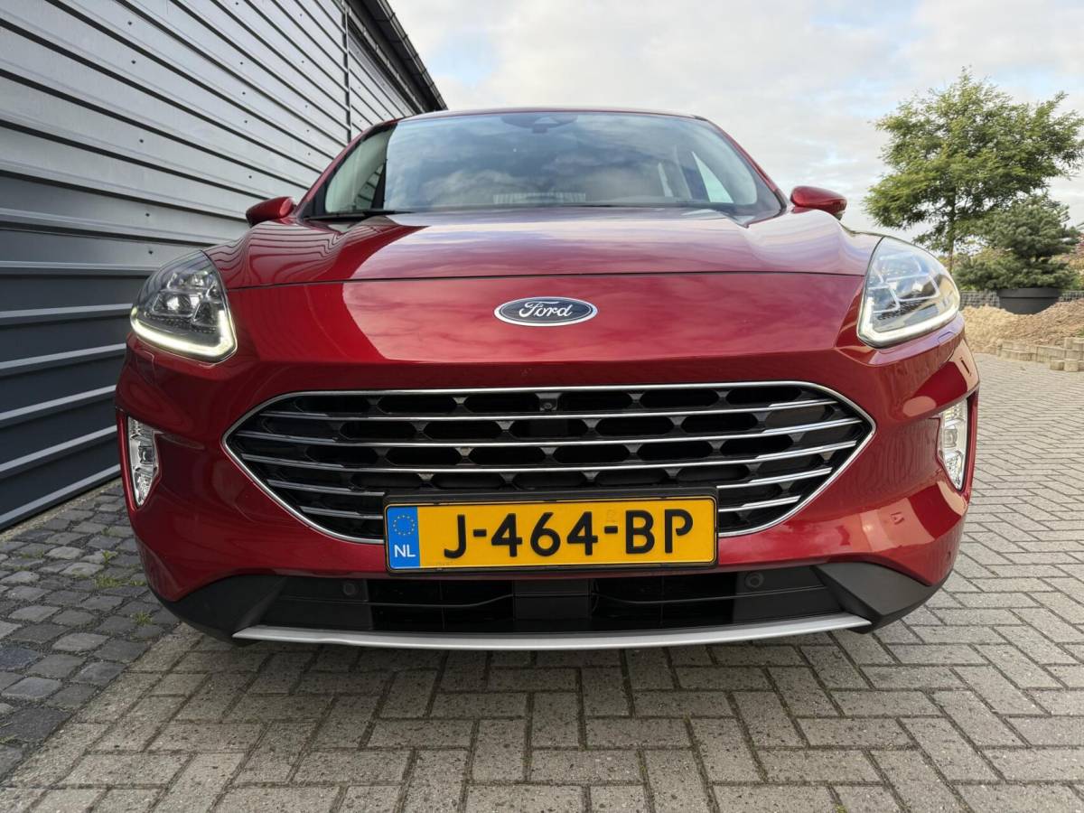 Ford Kuga Ford Kuga 2.5 PHEV Titanium X Camera led Lampen V+A B&O Speakers