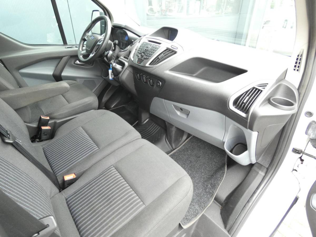 Ford Transit Custom Ford Transit Custom 270 2.2 TDCI L1H1 Rolstoelbus | 4-PERSOONS | AIRCO!!!