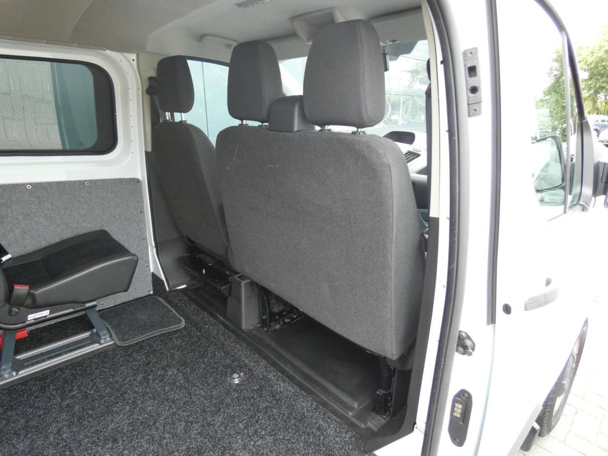 Ford Transit Custom Ford Transit Custom 270 2.2 TDCI L1H1 Rolstoelbus | 4-PERSOONS | AIRCO!!!