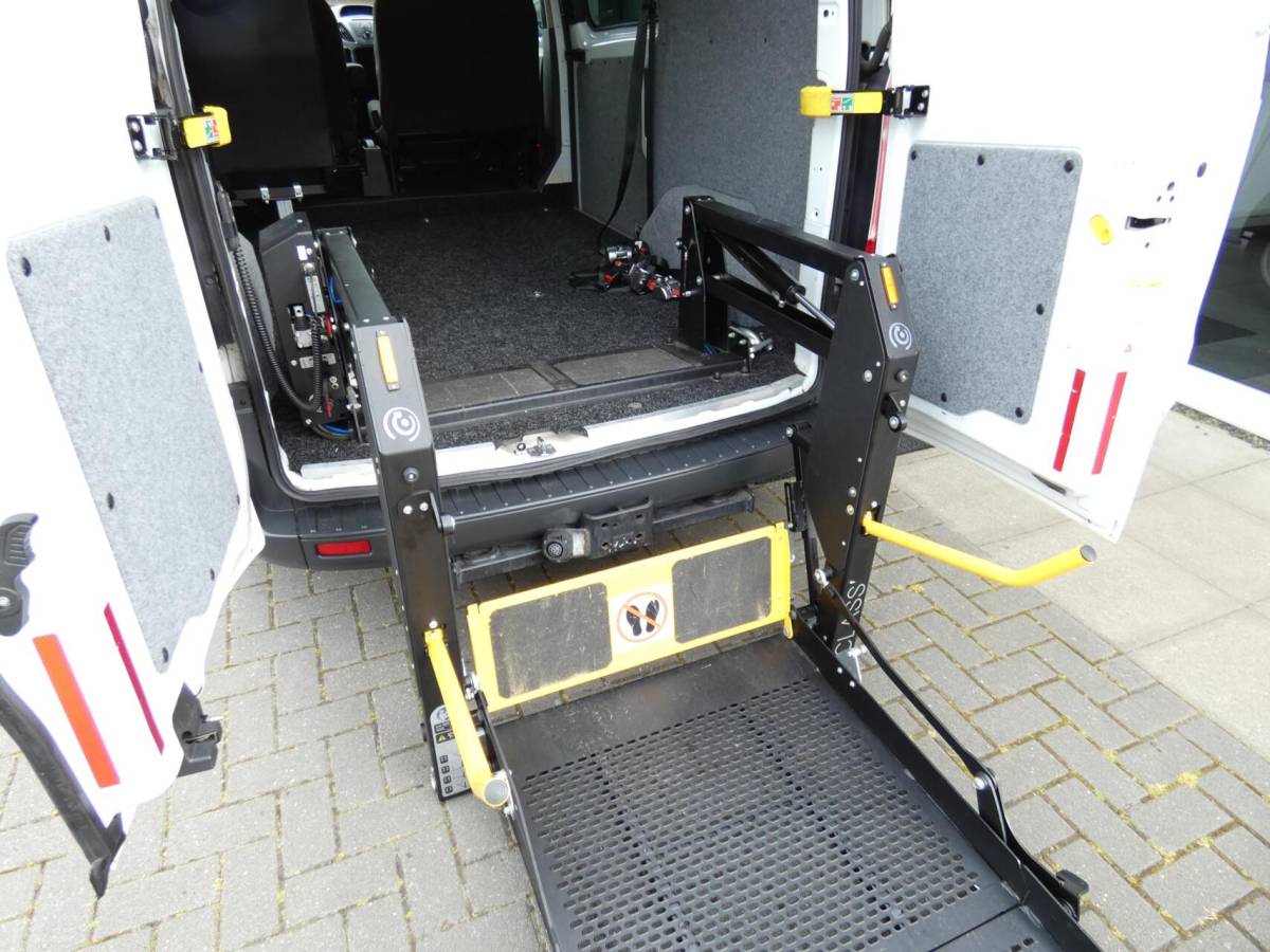 Ford Transit Custom Ford Transit Custom 270 2.2 TDCI L1H1 Rolstoelbus | 4-PERSOONS | AIRCO!!!