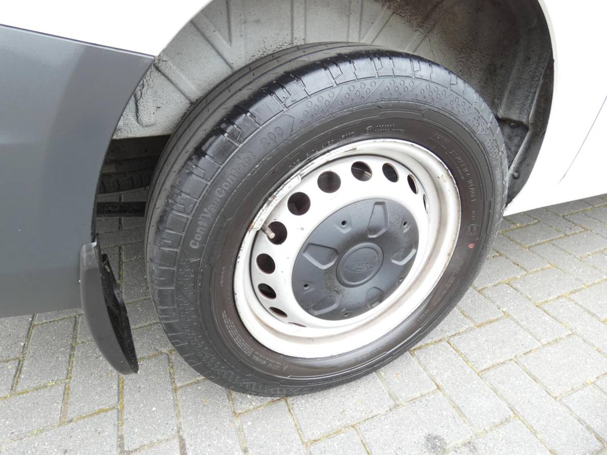 Ford Transit Custom Ford Transit Custom 270 2.2 TDCI L1H1 Rolstoelbus | 4-PERSOONS | AIRCO!!!