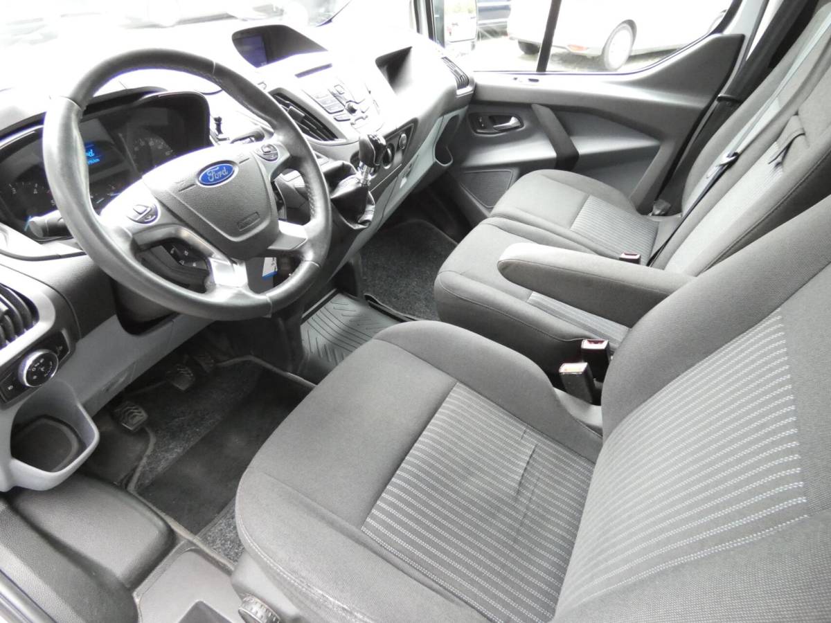 Ford Transit Custom Ford Transit Custom 270 2.2 TDCI L1H1 Rolstoelbus | 4-PERSOONS | AIRCO!!!