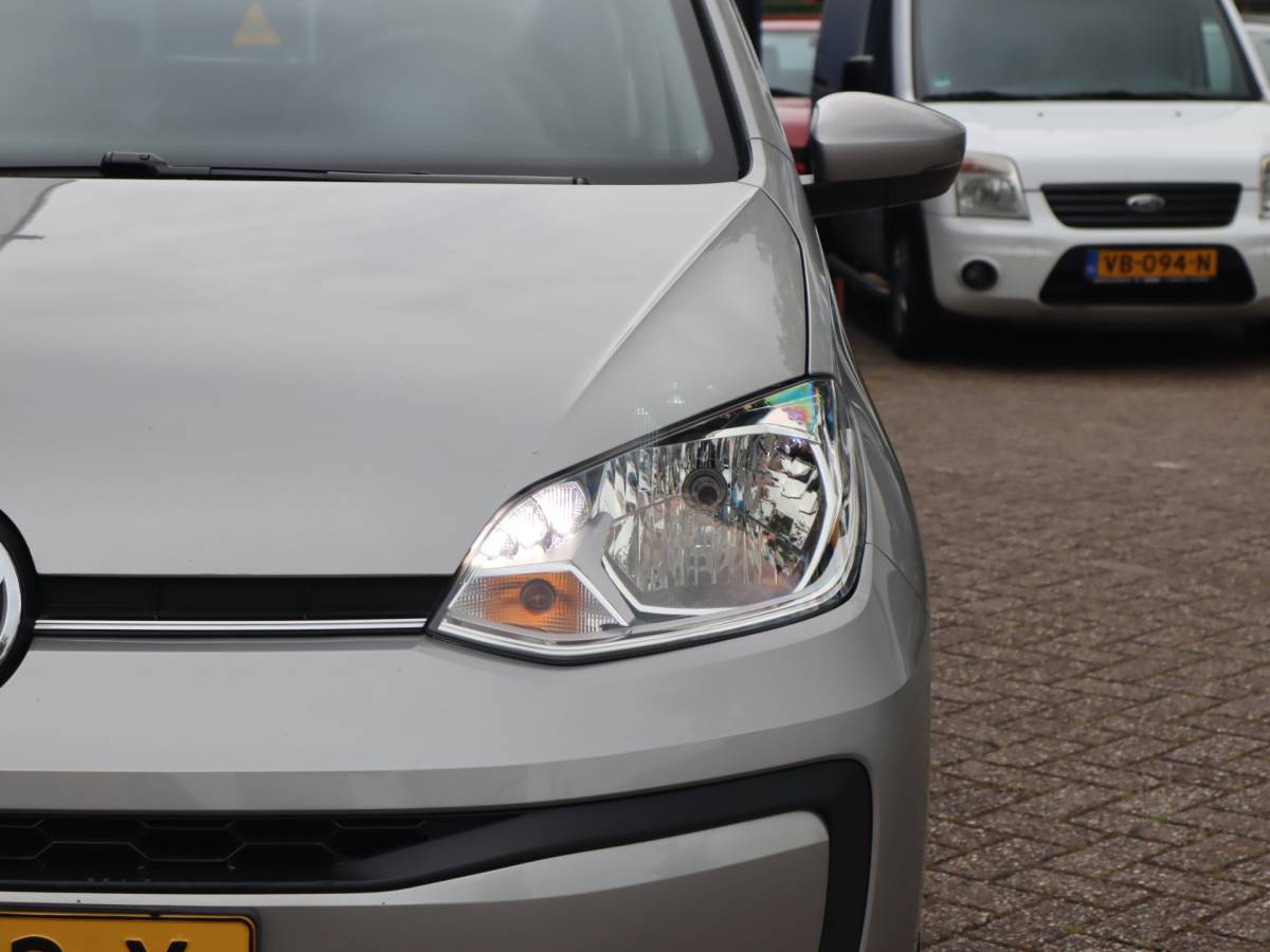 Volkswagen up! Volkswagen Up! 1.0 BMT move up!