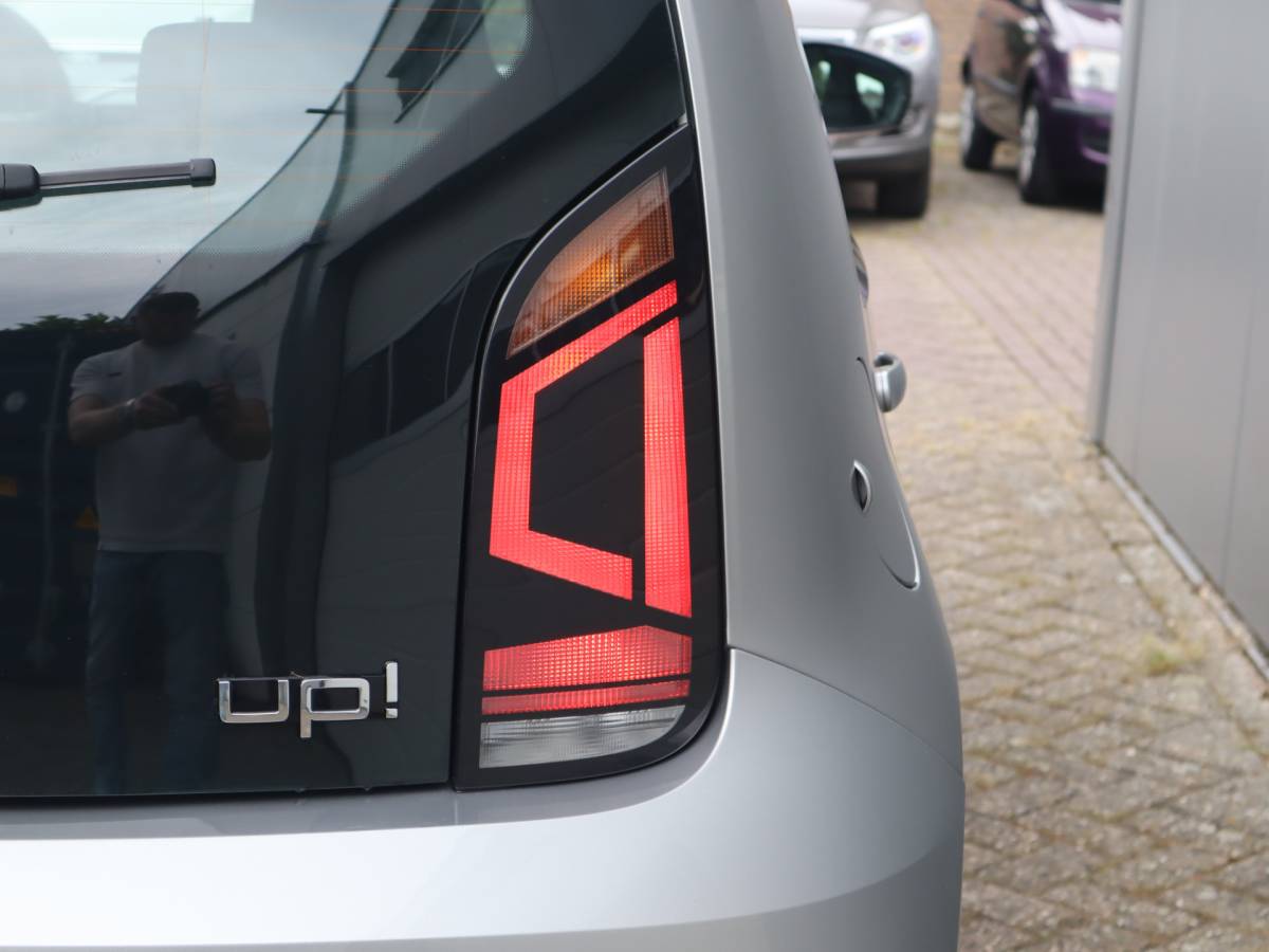Volkswagen up! Volkswagen Up! 1.0 BMT move up!