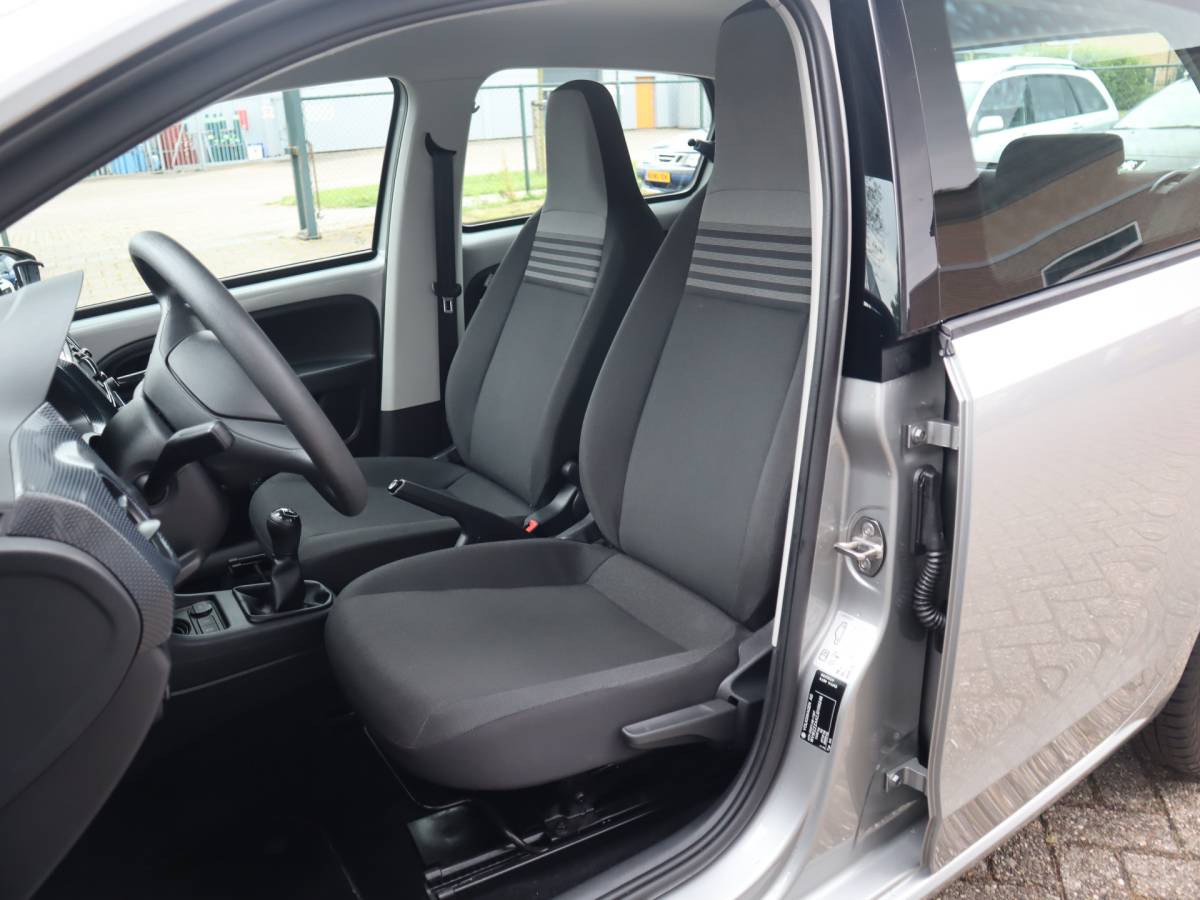 Volkswagen up! Volkswagen Up! 1.0 BMT move up!