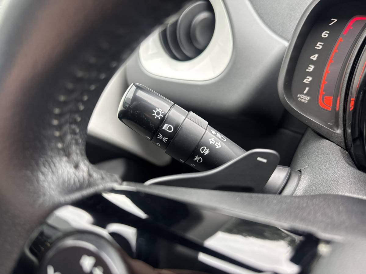 Toyota Aygo Toyota Aygo 1.0 VVT-i x-play Automaat | GEEN AFLEVERKOSTEN |  Airco, Apple/Android