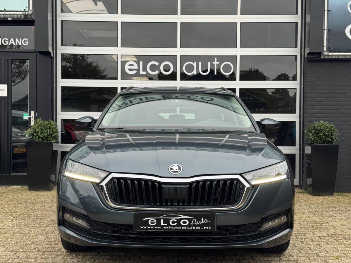 Škoda Octavia Skoda Octavia Combi 1.0 e-TSI Business Edition / ACC / 18’inch
