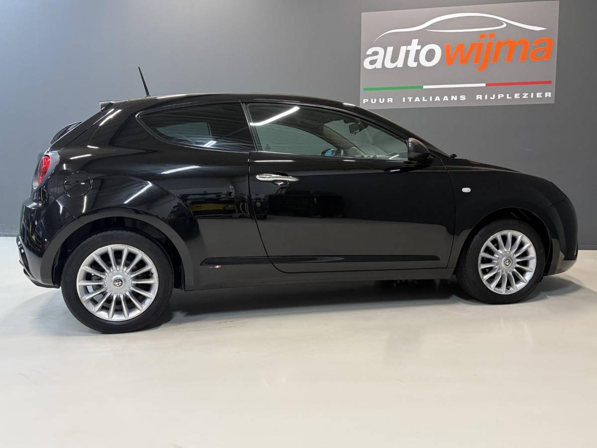 Alfa Romeo MiTo Alfa Romeo MiTo 1.4 Airco, 16Inch L.M. velgen